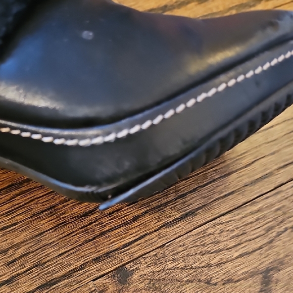 Vintage Coach Women's Black and Tan Shearling Mules - Make Offer - Picture 13 of 17